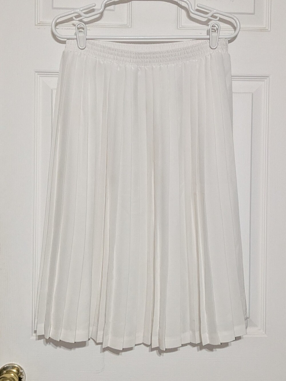 ✨ Vintage Jamboree New York White Pleated Midi Skirt ✨